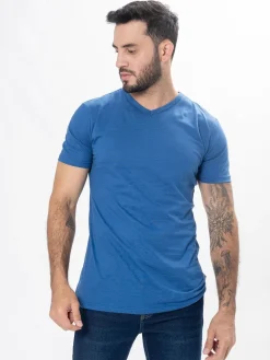 Camiseta Básica Slim Cuello V