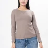 Camiseta Rib Escote Cruz Manga Larga