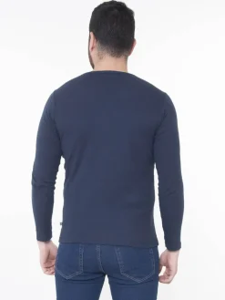 Camiseta Slim Manga Larga Cuello Redondo
