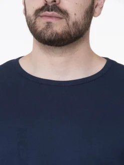 Camiseta Slim Manga Larga Cuello Redondo